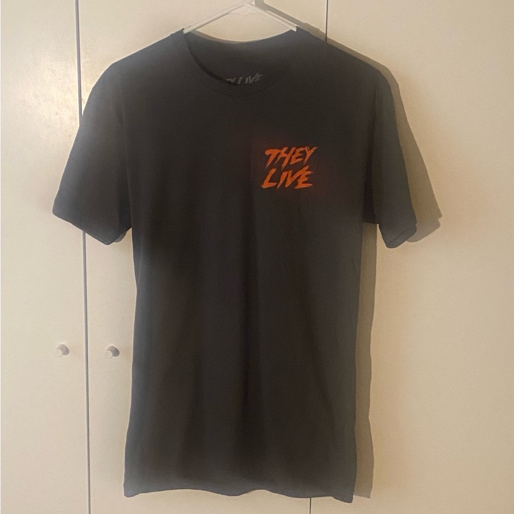 Mondo John Carpenter’s They Live Tee Size Small